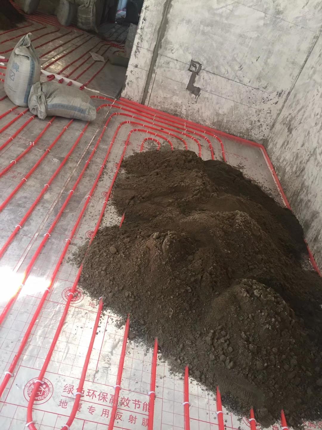 成都温江金河谷地暖+暖气片混合系统